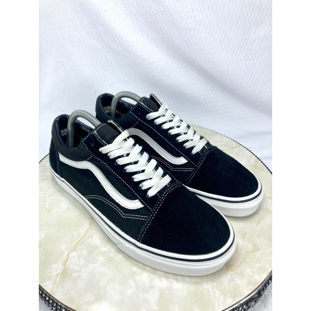 Vans Old Skool Low Top Skate Shoes Women 10.5 Black White Suede Casual Sneakers